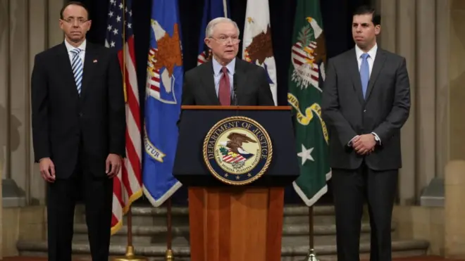 Чиновники минюста