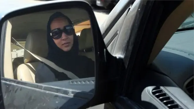 Manal Al Sharif, une militante saoudienne des droits de l'homme, avait été arrêtée en 2011 pour avoir bravé l'interdiction faite aux femmes de conduire une voiture.
