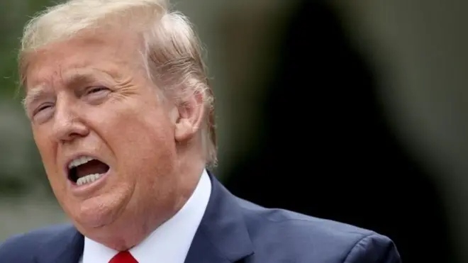 डोनाल्ड ट्रंप