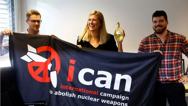 Активисты движения