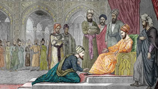 د ابن سینا د کتابونو شمېر تر ۲۰۰ اوړي، چې ډېر یې په جیولوجۍ، بیولوجۍ او ستورپېژندنه کې دي.