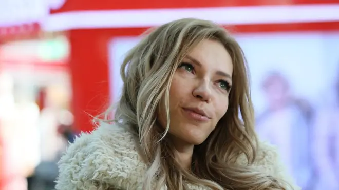 Служба безопасности Украины на три года запретила Самойловой въезд в страну