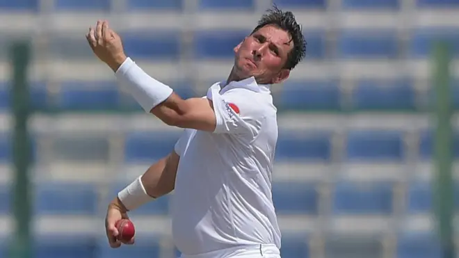 اگر پاکستان نے یاسر شاہ اور محمد نواز کے ساتھ کوئی تیسرا سپنر بھی کھلایا ہوتا تو شاید صورتحال مختلف ہوتی