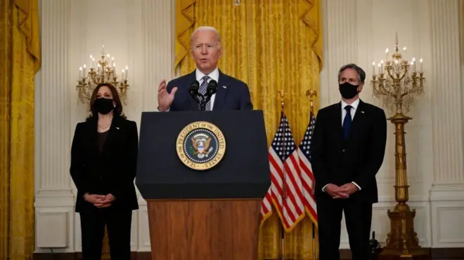 دافع بايدن بقوة عن الانسحاب الأمريكي