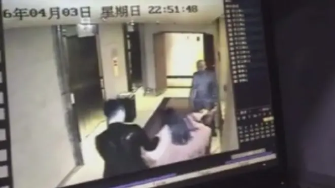 Screengrab of video uploaded to Youku by user Wanwan_2016 that appears to show a woman being assaulted in a Beijing hotel