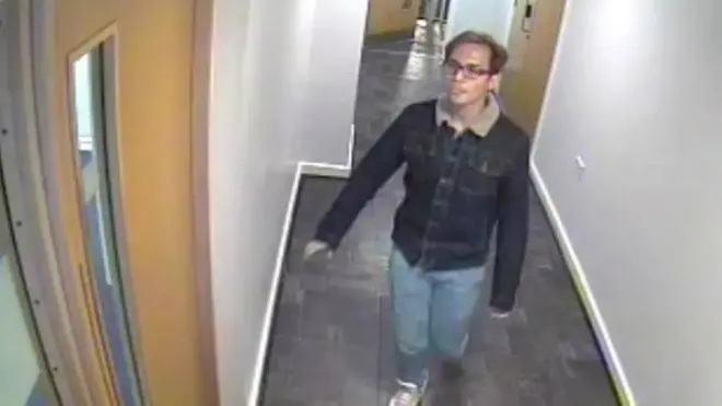 Ragaan CCTV naannoo mana isaatti argame akka ragaatti Sinagaa irratti qabameera