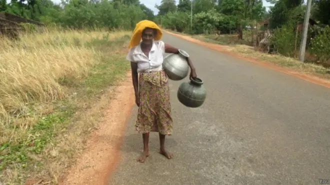 ජලය සොයා යමින්