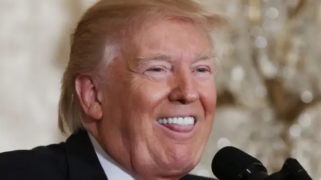 Дональд Трамп іноді поводиться досить дивно та емоційно