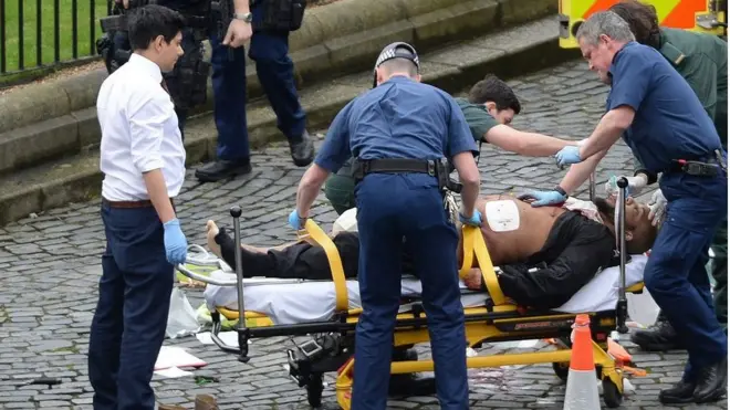 Saldırıyı gerçekleştiren kişi polis tarafından öldürülmüştü