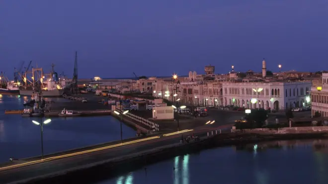 ወደባዊት ከተማ ባጽዕ