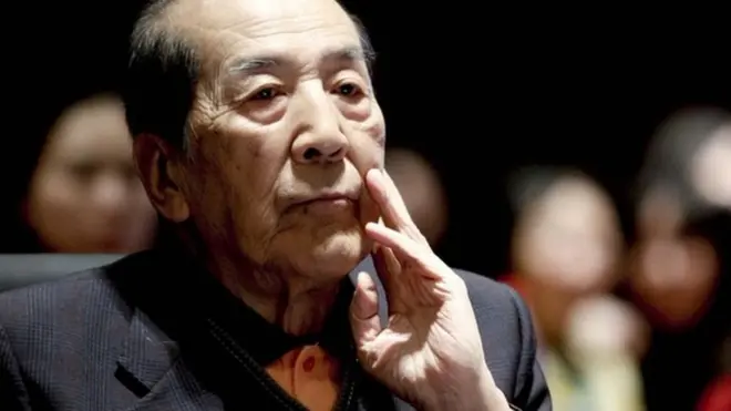 袁木在六四事件的角色多年都受争议。