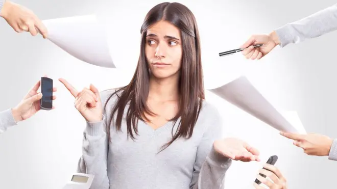 Mujer con muchas opciones