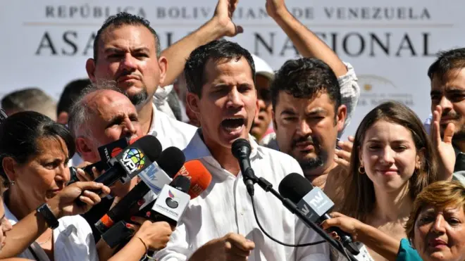 Tras su breve detención, Guaidó participó en un acto con simpatizantes en el estado Vargas.