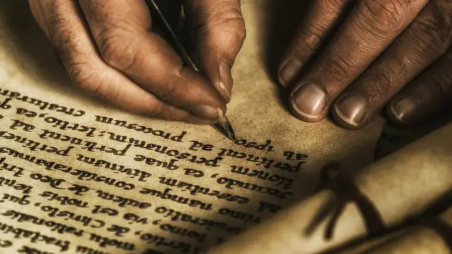 Cuando escribes, el papel recoge mucho más que palabras.