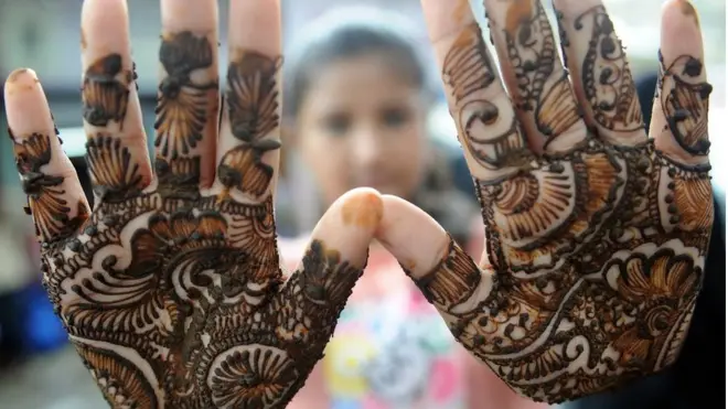 Maamulka gobolkaasi ayaa sheegay in ay jiraan shacab ka cabanaya aroosyada qaaliga ah