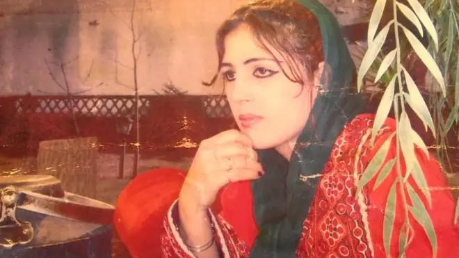 مینه منګل د وژل کېډو پر وخت ۳۰ کلنه وه