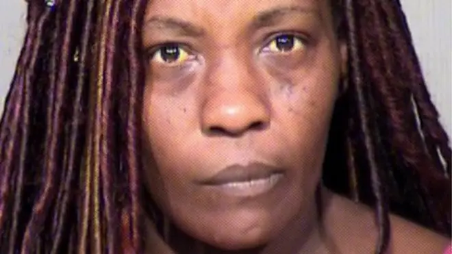 Шеррон Доббінс