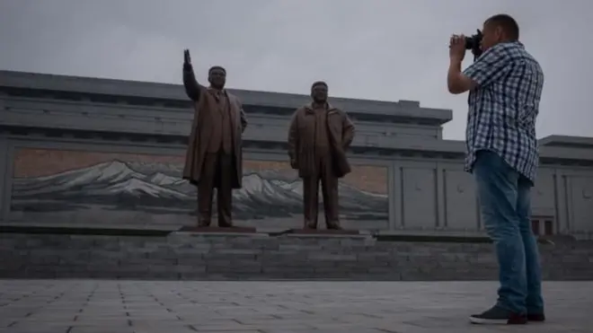 منذ فرضت العقوبات على كوريا الشمالية أصبحت تعاني من شح في الموارد المالية