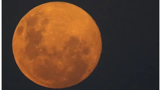 سویلي افریقا سپوږمۍ