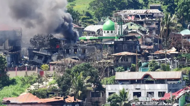 Beberapa bagian kota Marawi masih belum sepenuhnya dikuasai kembali oleh militer Filipina.