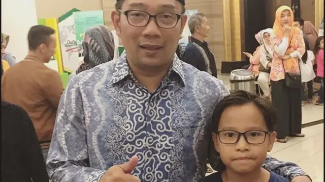 Ridwan Kamil berfoto bersama Bowo.