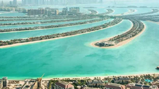 الزحف العمراني على السواحل البحرية