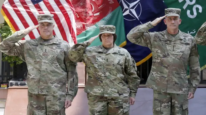 Para komandan militer AS di Afghanistan dilaporkan meminta penambahan pasukan untuk membantu menghadapi kelompok Taliban.