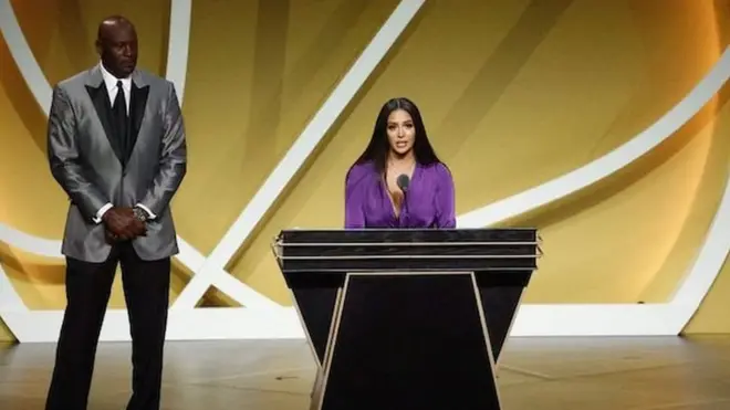 Michael Jordan join Kobe Bryant widow, Vanessa, on stage