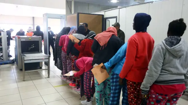 E sikwa mba Libya chụlata ọtụtụ ụmụ Naịjirịa na mbido afọ a