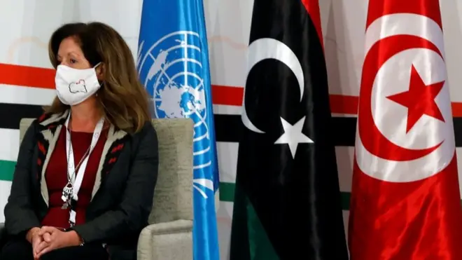 ستيفاني ويلياميز خلال حضورها الحوار الليبي في تونس في التاسع من نوفمبر/ تشرين الثاني الجاري