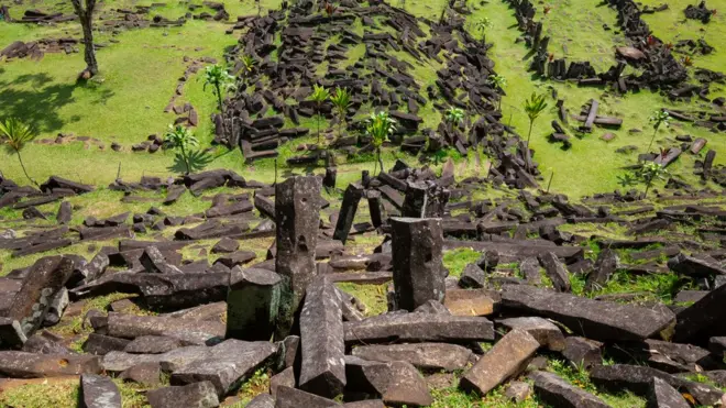 گونانگ پادانگ