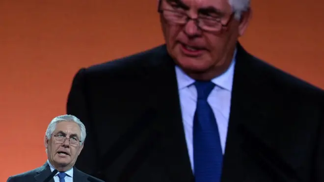 Помощник Путина назвал будущего госсекретаря США "солидным и очень профессиональным человеком"