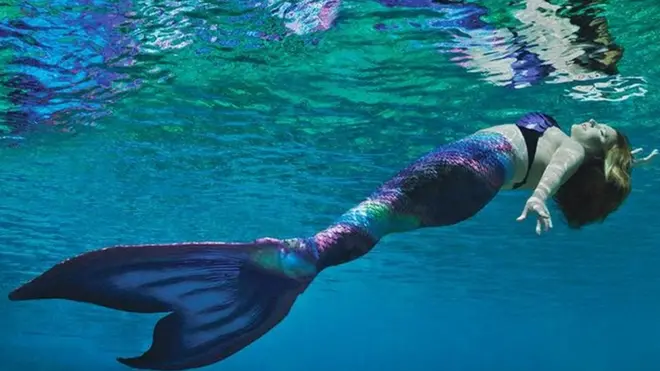 Unaaplicativo que aposta e ganha dinheirolas sirenas del parque Weeki Wachee Springs en Florida.