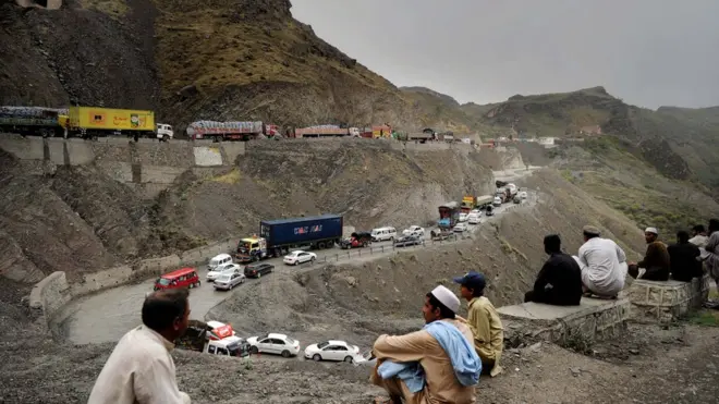 اخاذی از رانندگان دلیل این اعتصاب عمومی اعلام شده‌است