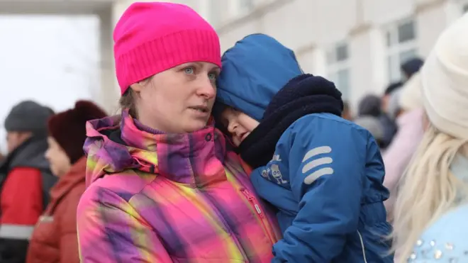 Жители Волоколамска уже год жалуются на головные боли и тошноту из-за выбросов газа