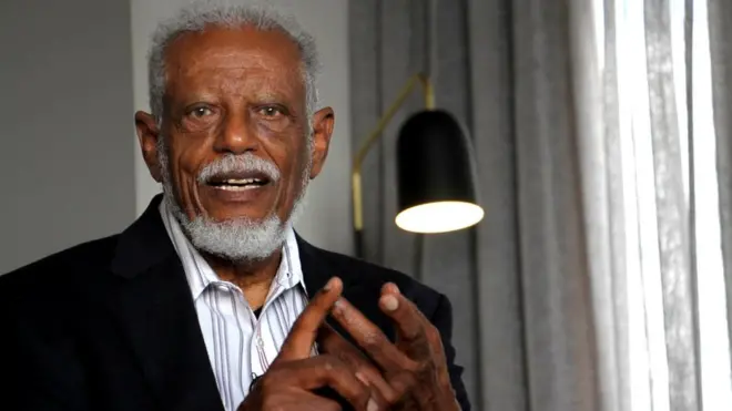 Pirofeesar Asmaroom Laggasaa