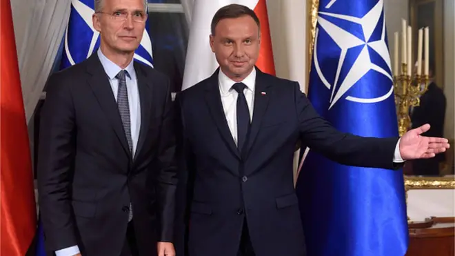 Перед початком навчань "Захід-2017" у Білорусі керівник НАТО інспектує контингент альянсу у Польщі