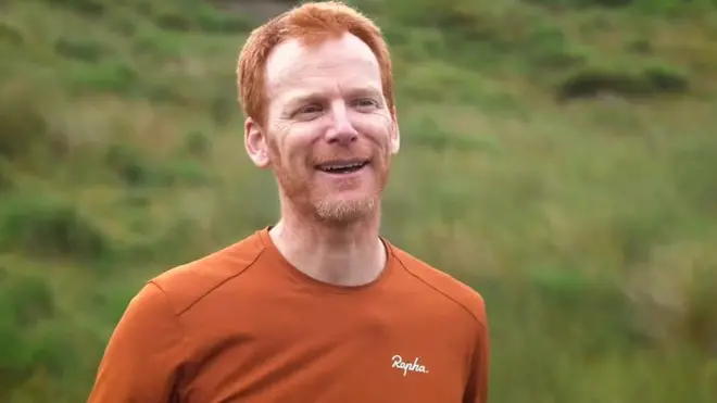 ब्रिटेन के साइकलिस्ट स्टीव बेट और उनके साथी एडम डगलबी ने रियो पैरालंपिक्स में दो गोल्ड मेडल जीते थे.