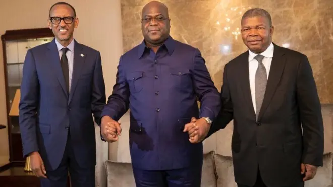Paul Kagame w'u Rwanda (ibubamfu), Felix Tshisekedi wa Kongo (hagati) na João Manuel Gonçalves Lourenço wa Angola