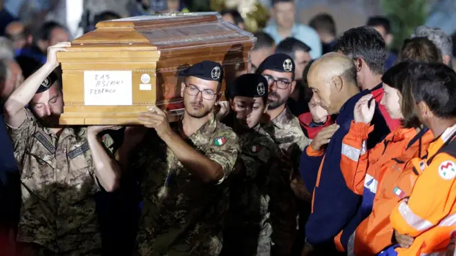 Tarihi kasaba Amatrice depremden en çok etkilenen yerlerdendi.