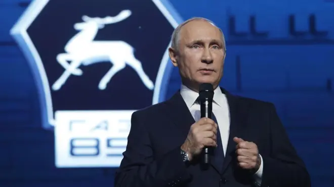 بوتين أعلن قراره في خطاب له في مصنع للسيارات