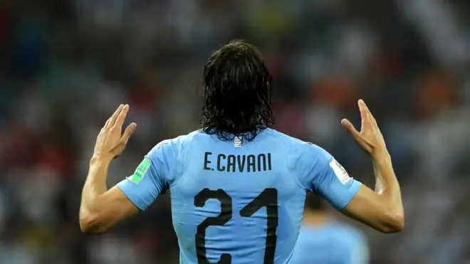 Los dos goles de Cavani decretaron la eliminación de Portugal.