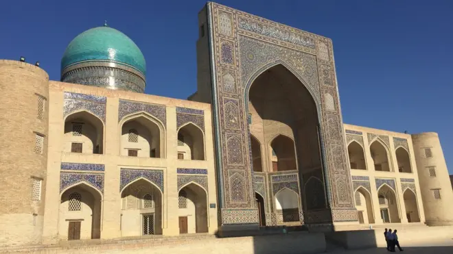 Бухородаги "Мир Араб" мадрасаси