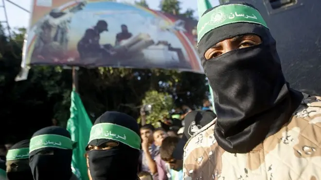 Miembros de Hamas dicen que el nuevo documento no reemplaza a la carta fundamental de 1988 del grupo
