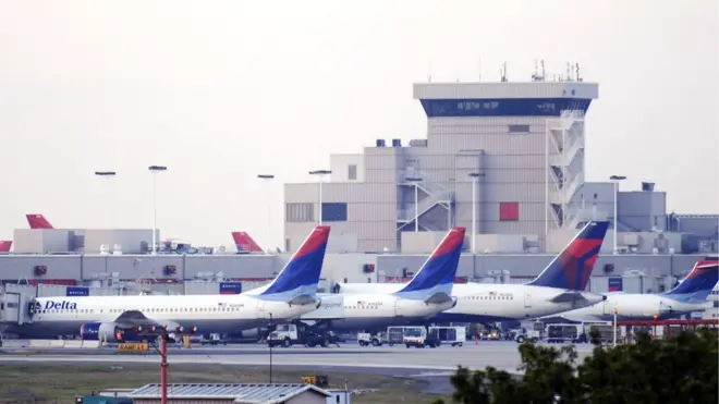 Buufatni Xiyyaaraa Hartis Fiild Jaaksan Addunyaarratti isa guddaa fi hojiin itti baayyatuu dha