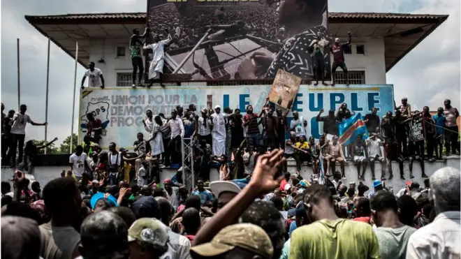 콩고 민주 공화국 선거관리위원회가 야당 후보인 민주사회진보연합의 펠릭스 치세케디가 대통령으로 잠정 당선됐다고 발표했다