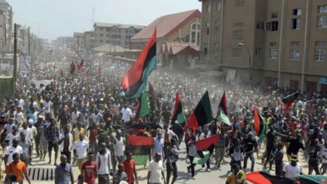 Fight don dey happen for Abia state and some part of Rivers state already.