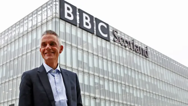 BBC'nin yeni Genel Müdürü Tim Davie görevine Salı günü başladı.
