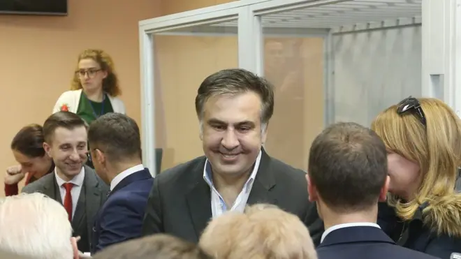 Міхеіл Саакашвілі прийшов на допит в прокуратуру, але відмовився давати свідчення