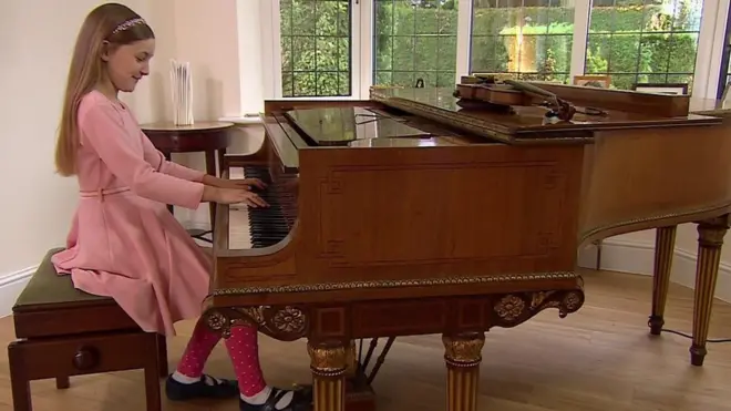 อัลม่า ดอยท์เช่อร์ วัย 11 ขวบ